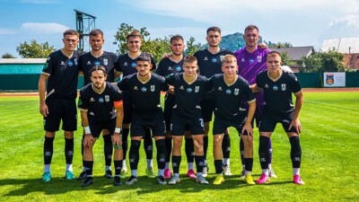 Украинский футбольный клуб снялся с чемпионата после трех туров