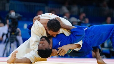 Казахстанский дзюдоист вышел в полуфинал Паралимпиады в Париже