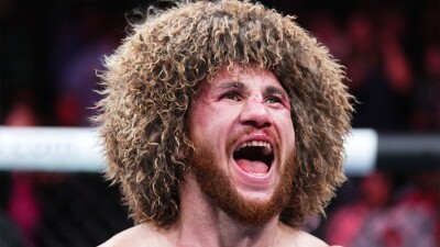 Топовый боец объяснил, почему полез на трибуны драться с фанатом