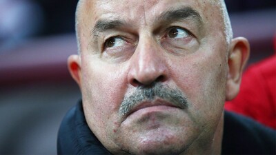 Черчесов признался, что путал имена игроков сборной Казахстана