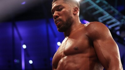 Экс-чемпион мира Энтони Джошуа объяснил, почему в свои 34 года живет вместе с мамой