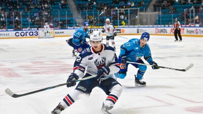 Неприличным счётом закончился матч "Барыса" в КХЛ