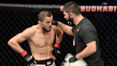 Топовый казахстанский боец раскритиковал чемпиона UFC за нежелание драться с братом Хабиба