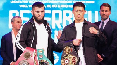 Стали известны гонорары Дмитрия Бивола и Артура Бетербиева за супербой в октябре