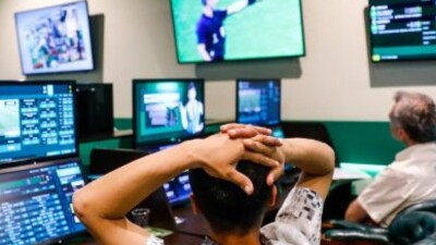 Руководители спортшкол Актобе проигрывали бюджетные средства на ставках