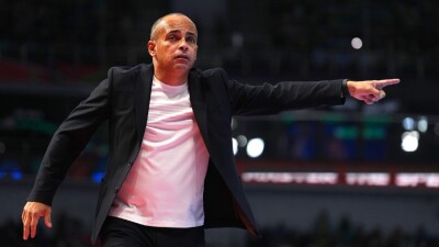 Кака продлил контракт со сборной Казахстана по футзалу