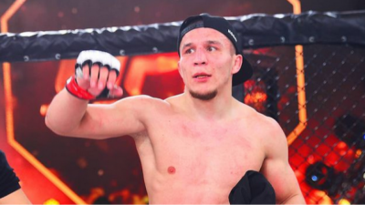 "Казахстанский Макгрегор" "задушил" скандального "Персидского дагестанца" на турнире Naiza 68 в Караганде