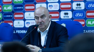 "Сборной Казахстана нужен другой человек!". Известный нападающий – о Черчесове