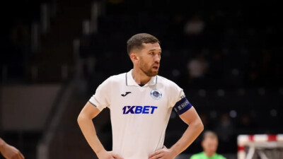 Видеообзор матча Лиги чемпионов по футзалу "Семей" – "Халадаш"