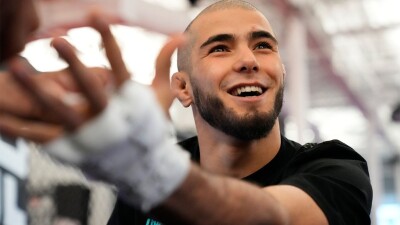 Мокаев отреагировал на слова Даны Уайта о своем увольнении из UFC