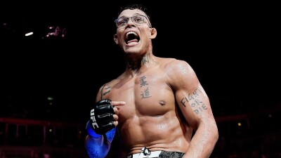 "У меня больше шансов, чем у остальных". Бразилец из UFC уверен в победе над Чимаевым