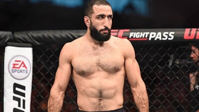 Чемпион UFC назвал причину срыва боя с Рахмоновым