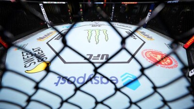 Соннен назвал россиянина, который может возглавить турнир UFC 310 вместо Рахмонова