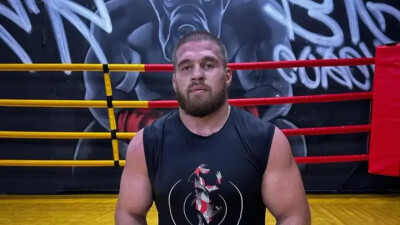 Казахстанский боец высказался о неожиданном поражении Малыхина от Кейна 