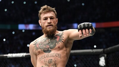 Макгрегор высмеял Джейка Пола после победы над Майком Тайсоном