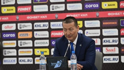 Главный тренер "Барыса" прокомментировал обидное поражение от "Авангарда"