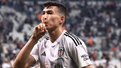 Вынесен вердикт перспективам Зайнутдинова в "Бешикташе"