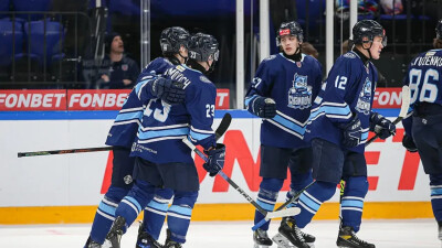 Тренер клуба МХЛ подвергал домогательствам несовершеннолетних хоккеистов