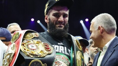 Артур Бетербиев рассказал о подготовке к реваншу с Дмитрием Биволом