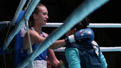 Во втором раунде завершился бой казахстанки за медаль ЧА-2024 по боксу
