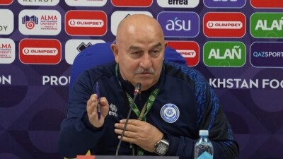 "Раз мою шутку не поняли, значит я неправ". Черчесов – об инциденте в сборной Казахстана