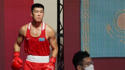 Чемпион мира из Казахстана вышел в финал ЧА-2024 по боксу