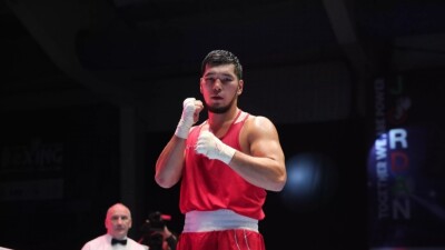 Казахстан и Китай определили чемпиона Азии по боксу