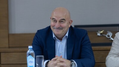 Черчесов объяснил свои слова про "бесхозную" сборную Казахстана