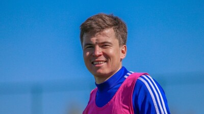 Защитник сборной Казахстана высказался о продолжении карьеры в "Жетысу"