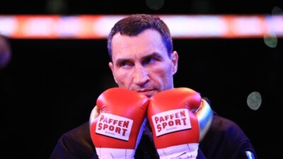 Промоутер Усика высказался о возможности боя с Владимиром Кличко