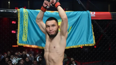  Решением судей завершился бой известного казахстанского файтера на вечере бокса в Алматы