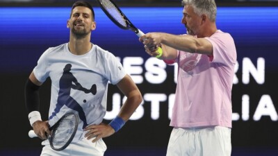 Джокович рассказал, как относится к сотрудничеству Иванишевича и Рыбакиной