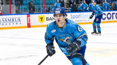Мощным камбэком обернулся матч "Барыса" в КХЛ