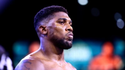 Леннокс Льюис сказал, кто победит в бою Фьюри  – Джошуа