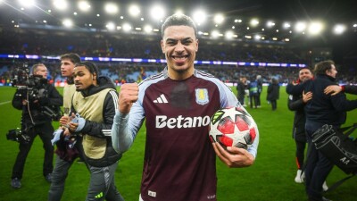 Игрок "Астон Виллы" признан игроком недели в Лиге чемпионов