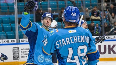 Тотальным разгромом завершился матч "Барыса" в КХЛ
