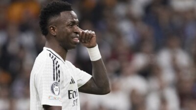 Фанаты "Бетиса" оскорбляли умственные способности Винисиуса во время игры с "Реалом"