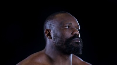 Диллиан Уайт снялся с боя против Джо Джойса