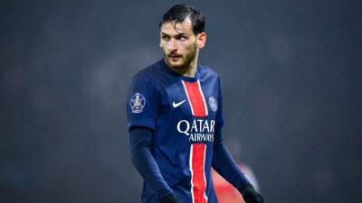 "Мы будем бороться за нашу мечту". Хвича Кварацхелия – об ответном матче с "Ливерпулем"