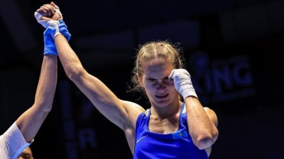 Избиением завершился бой топовой казахстанки на чемпионате мира по боксу