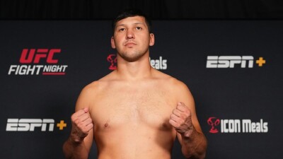 Прямая трансляция боя Дияр Нургожай – Рибейро Брендсон на UFC Fight Night 254 