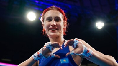 Видео полного боя ЧМ-2025 по боксу Виктория Графеева – Нуне Асатрян