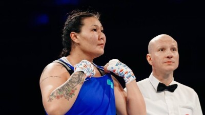 Яркой зарубой завершился финальный бой казахстанки на ЧМ-2025 по боксу