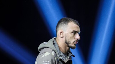 Топовый боец выступил за отмену части турниров UFC