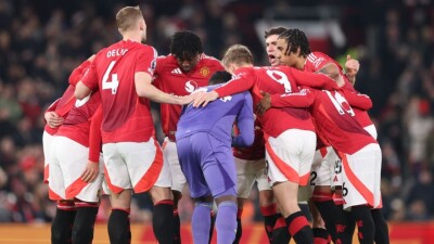 "Манчестер Юнайтед" может продать шесть футболистов летом