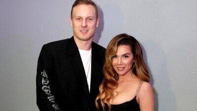 Седокова показала отрывок клипа на новую песню после смерти бывшего мужа-баскетболиста