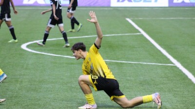 Нападающий сборной Казахстана близок к переходу в европейский клуб