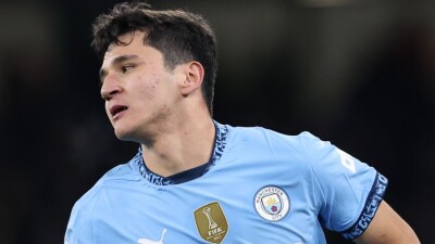  Абдукодир Хусанов отказался подписывать футболку мадридского "Реала"