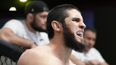 "В этом его преимущество": экс-чемпион UFC высказался об Исламе Махачеве