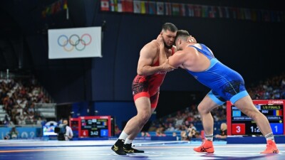 Казахстанец вышел в финал чемпионата Азии по греко-римской борьбе